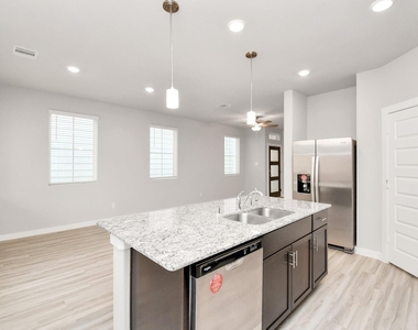 17129 White Acer Way - Photo Thumbnail 15