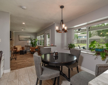 310 Prince Of Wales Street - Photo Thumbnail 6