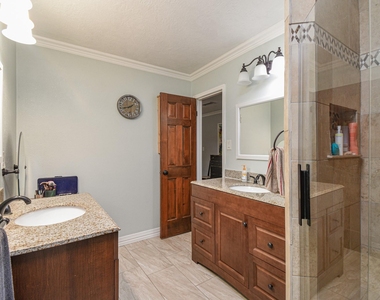 310 Prince Of Wales Street - Photo Thumbnail 9