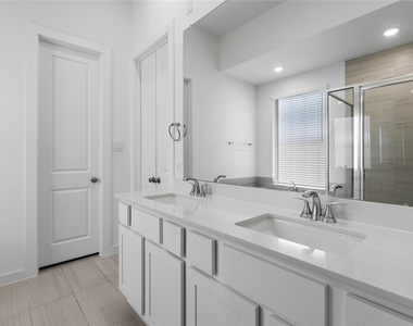 7478 Cattail Falls Lane - Photo Thumbnail 3