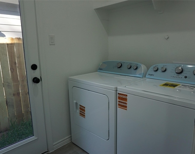 9864 Arbor Oak - Photo Thumbnail 12