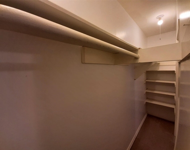 800 Post Oak Boulevard - Photo Thumbnail 7