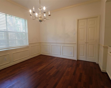 4511 Chestnut Meadow Drive - Photo Thumbnail 8