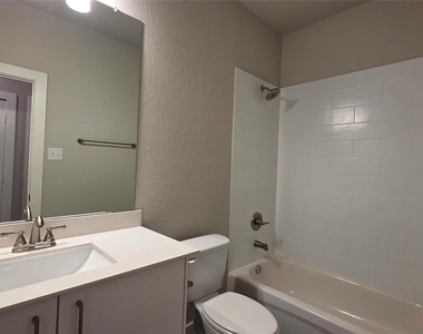 9773 Grosbeak Lane - Photo Thumbnail 14