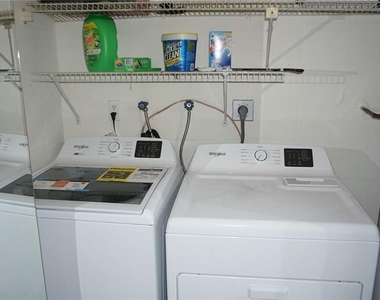 7616 Danube Drive - Photo Thumbnail 16