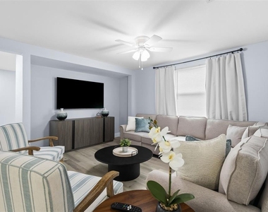 3708 N 56th Street - Photo Thumbnail 7