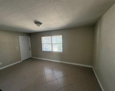 117 N Evergreen Avenue - Photo Thumbnail 1