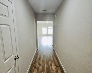 34436 Moonflower Avenue - Photo Thumbnail 32