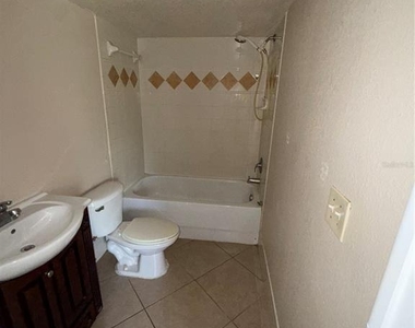 117 N Evergreen Avenue - Photo Thumbnail 6