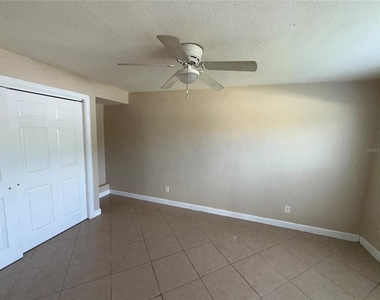 117 N Evergreen Avenue - Photo Thumbnail 5