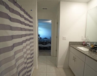 9904 Calypso Orchid Court - Photo Thumbnail 10