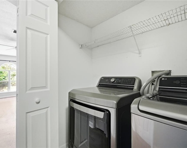 11535 Ivy Flower Loop - Photo Thumbnail 5