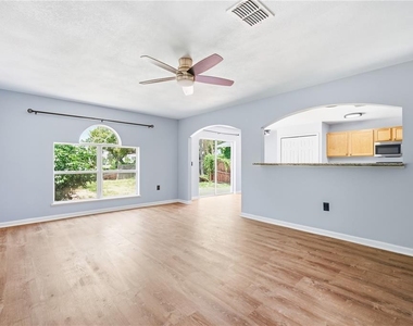 11535 Ivy Flower Loop - Photo Thumbnail 6
