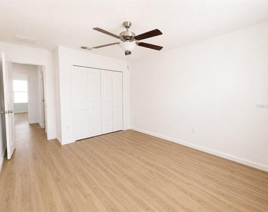 5462 Grays Harbor Court - Photo Thumbnail 8