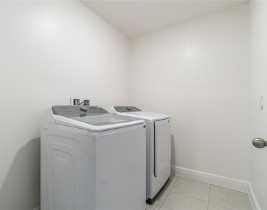 32123 Pond Apple Bend - Photo Thumbnail 20