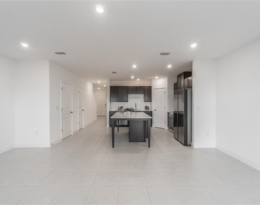 32123 Pond Apple Bend - Photo Thumbnail 16