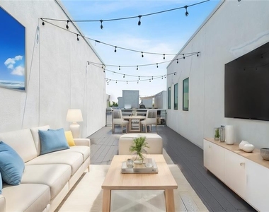 1332 W Gray Street - Photo Thumbnail 1