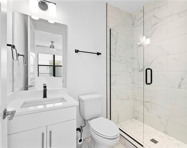 1332 W Gray Street - Photo Thumbnail 24