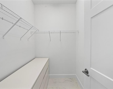 1332 W Gray Street - Photo Thumbnail 23