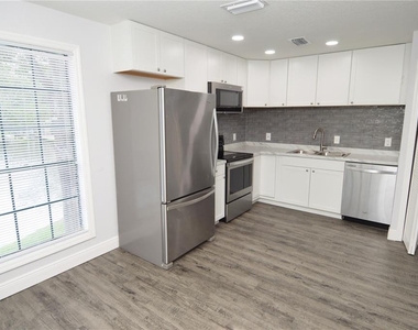 8633 Fancy Finch Drive - Photo Thumbnail 82
