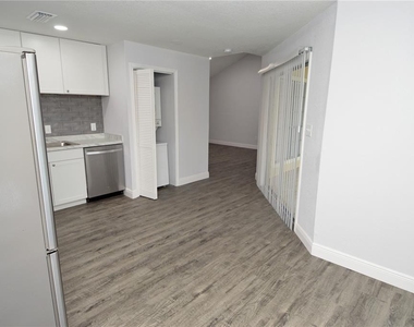 8633 Fancy Finch Drive - Photo Thumbnail 90