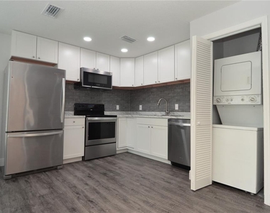 8633 Fancy Finch Drive - Photo Thumbnail 84