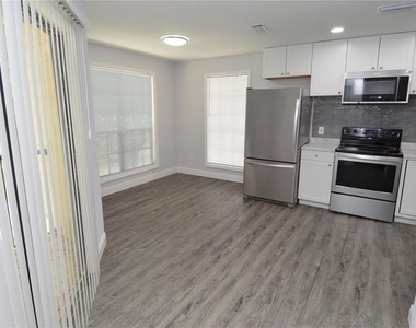 8633 Fancy Finch Drive - Photo Thumbnail 81