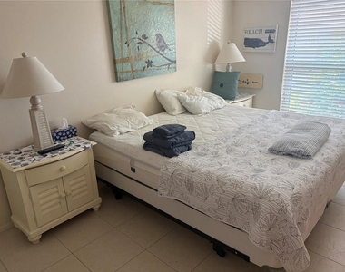 1005 Egret Court - Photo Thumbnail 12