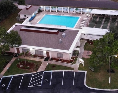 4334 Tahitian Gardens Circle - Photo Thumbnail 18