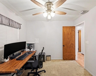 5967 102nd Avenue N - Photo Thumbnail 11