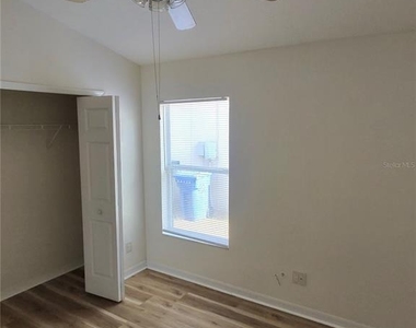 11106 Havasu Court - Photo Thumbnail 15