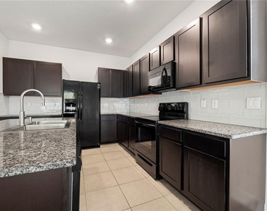 2878 Suncoast Plains Drive - Photo Thumbnail 25