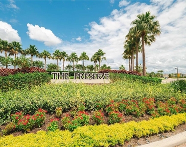 2878 Suncoast Plains Drive - Photo Thumbnail 13