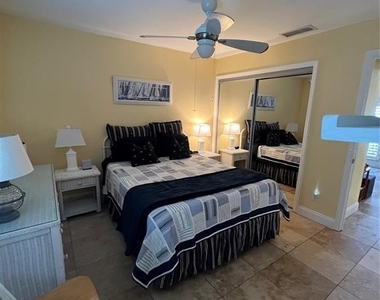 5164 Beach Drive Se - Photo Thumbnail 12