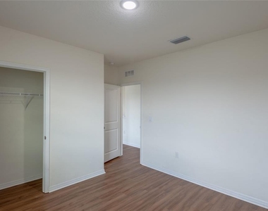 15596 Black Pepper Lane - Photo Thumbnail 33