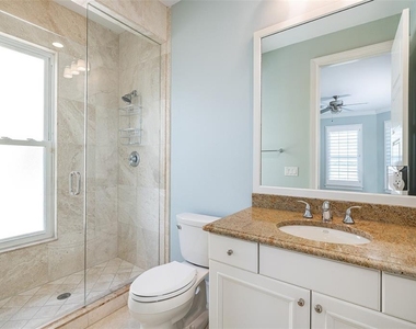 821 Bay Point Drive - Photo Thumbnail 21