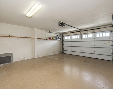 821 Bay Point Drive - Photo Thumbnail 51