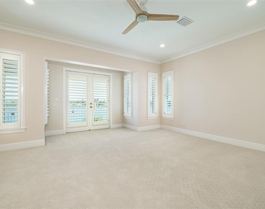 821 Bay Point Drive - Photo Thumbnail 29