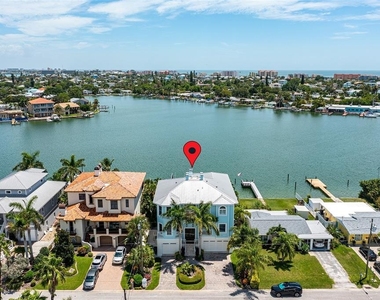 821 Bay Point Drive - Photo Thumbnail 1