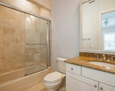 821 Bay Point Drive - Photo Thumbnail 26