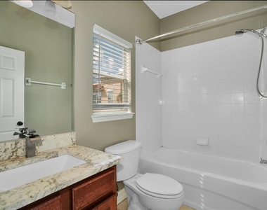 3102 Toscana Circle - Photo Thumbnail 33
