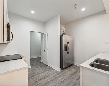 215 Central Avenue - Photo Thumbnail 11