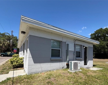 1015 Vine Avenue - Photo Thumbnail 1