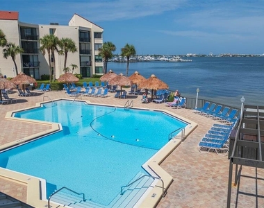 5736 Puerta Del Sol Boulevard S - Photo Thumbnail 20