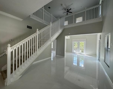 917 Waterside Lane - Photo Thumbnail 8