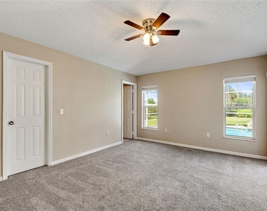 2301 Paulette Drive - Photo Thumbnail 8