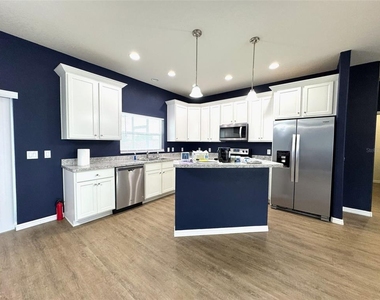 167 N Independence Highway - Photo Thumbnail 6