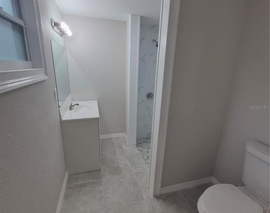15 N Washington Street - Photo Thumbnail 14