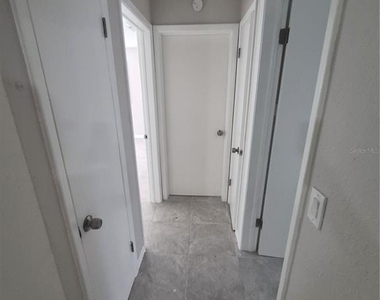 15 N Washington Street - Photo Thumbnail 10