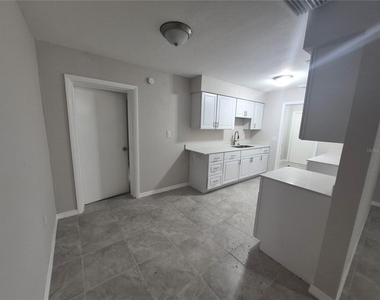 15 N Washington Street - Photo Thumbnail 3